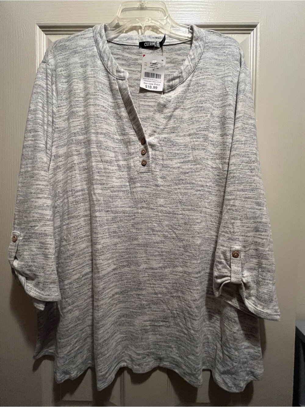 CURE Women's 2X Gray White Heathered Knit V-Neck Henley 3/4 Sleeve Top